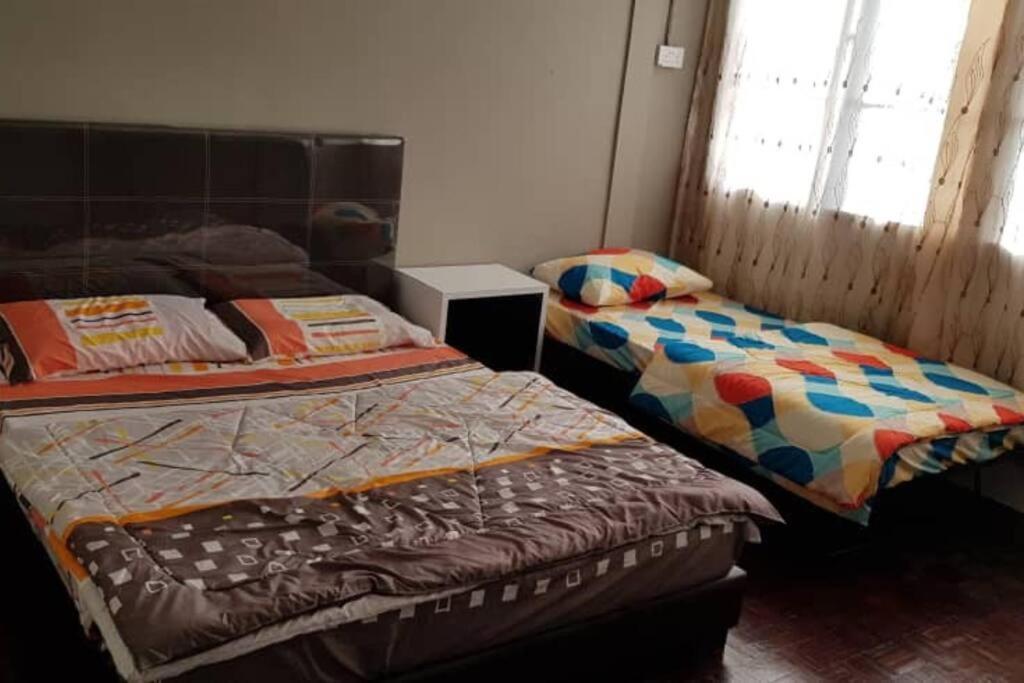 J & I Homestay Sibu Eksteriør bilde