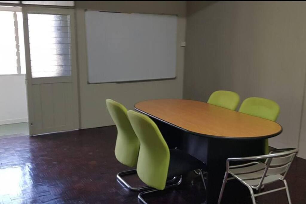 J & I Homestay Sibu Eksteriør bilde