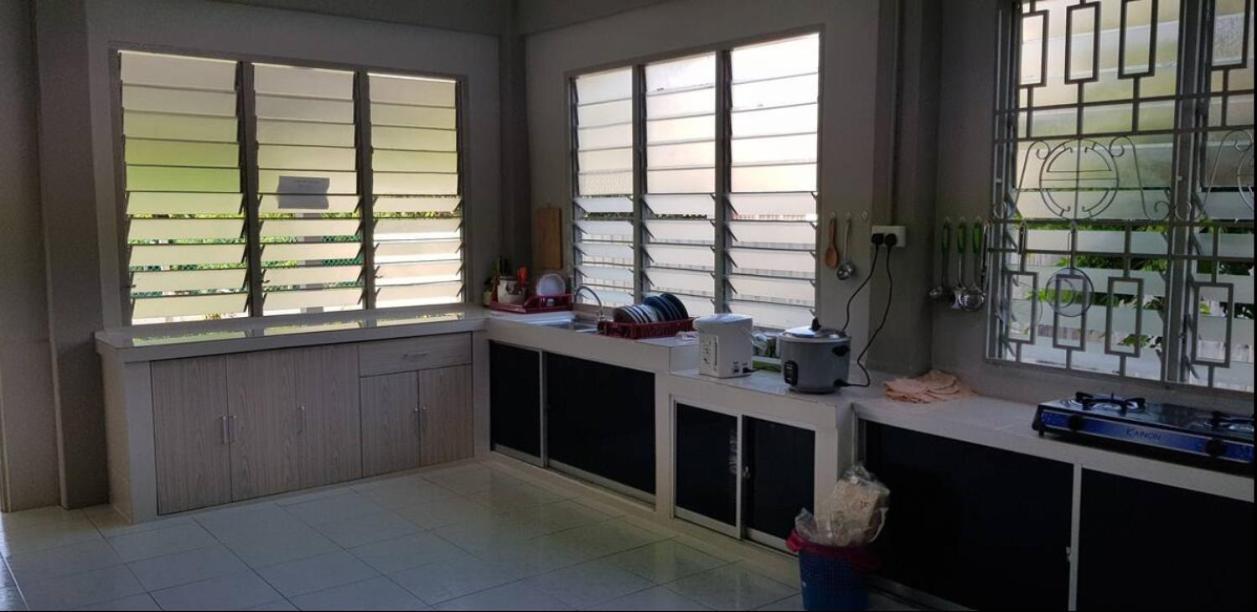 J & I Homestay Sibu Eksteriør bilde